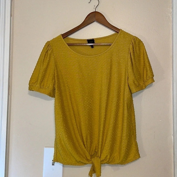 W5 women’s size Large top blouse shirt Mustard Swiss dot tie front - Picture 3 of 8